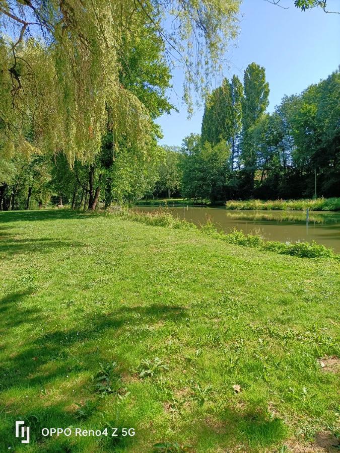 Gite Insolite Le Pressoir En Touraine Vallières-les-Grandes Exteriér fotografie