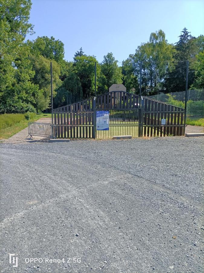 Gite Insolite Le Pressoir En Touraine Vallières-les-Grandes Exteriér fotografie